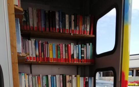 Bücher-Tausch-Box